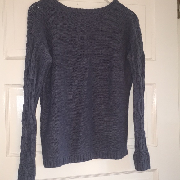 Old navy  gray/blue sweater and cranberry shirt both large - Picture 4 of 7